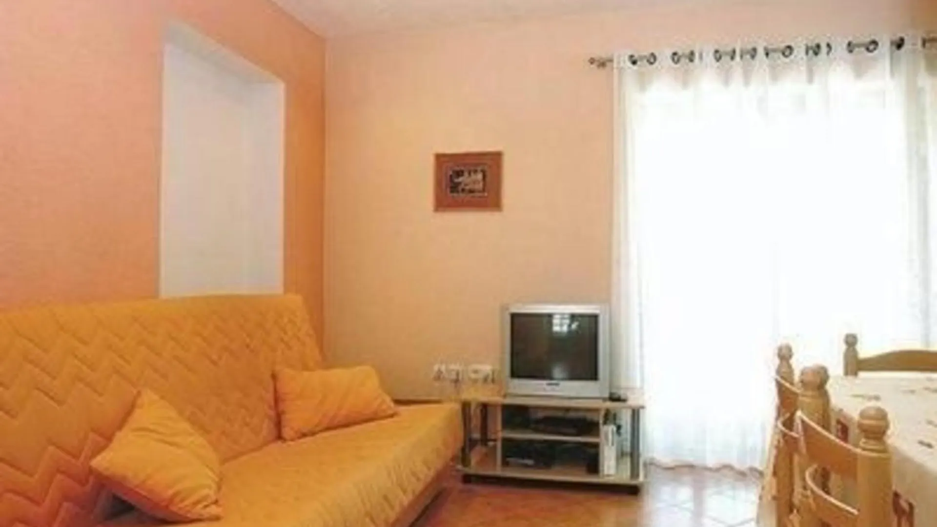 Wohnung In Buje Mit Grill